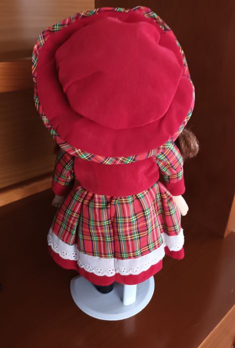 Boneca de porcelana