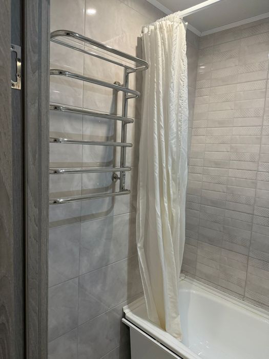 Продаж 2к квартири (епіцентр)