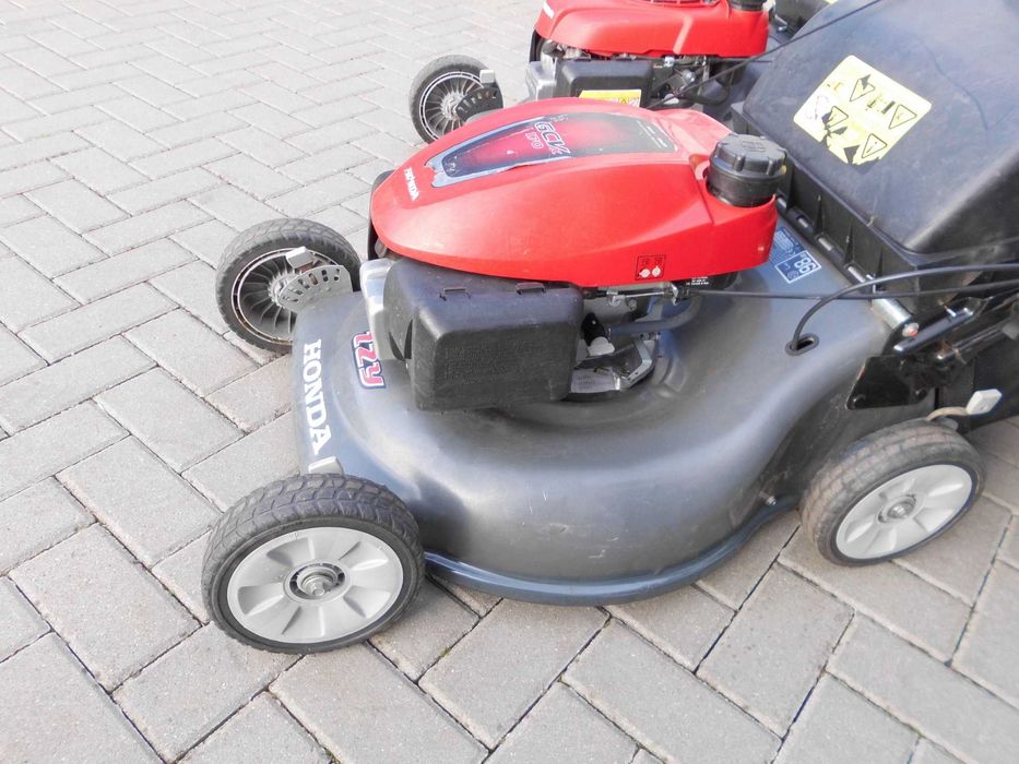 Kosiarka spalin.Honda IZY  53-napęd