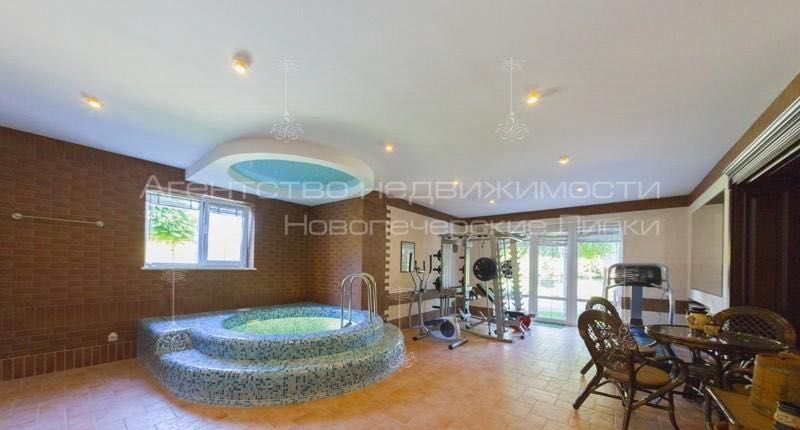 Елітний будинок 560м2 з SPA-блоком і басейном,27соток. Іванковичи