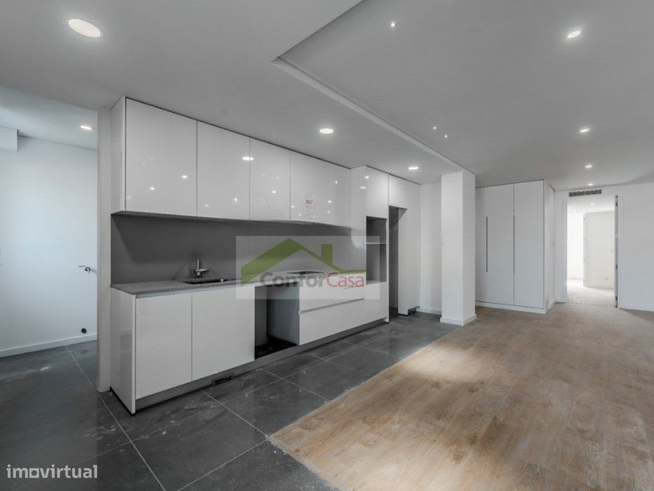 Apartamento T2 em Construção com Varanda e Garagem - Braga Centro — São Vicente, Braga