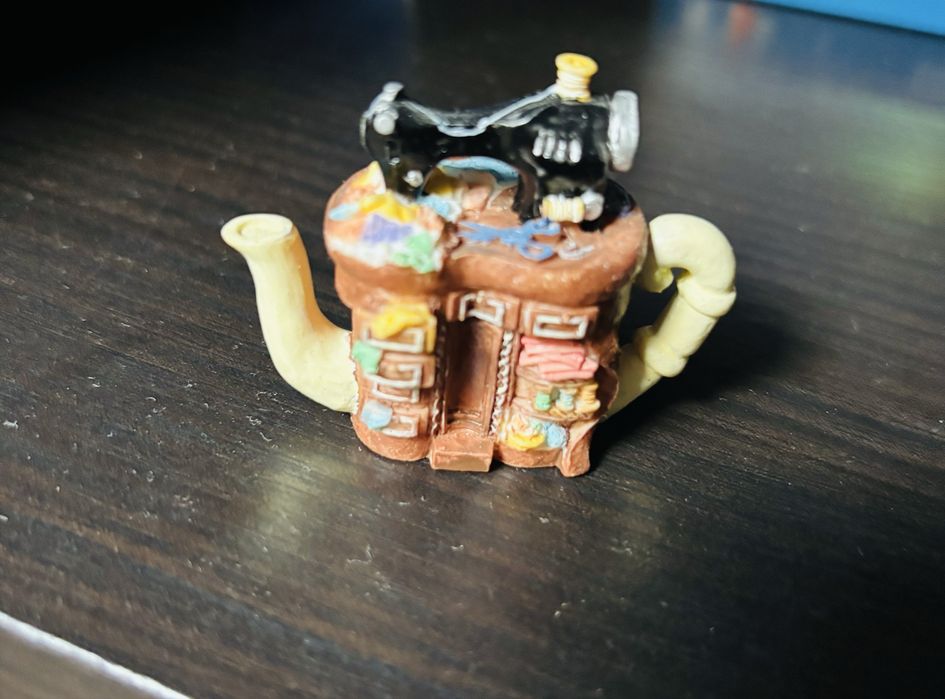 Coleção miniaturas chaleira