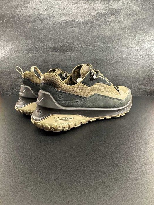 Чоловічі кросівки з мембраною Ecco Ult-Trn Waterproof (43) !