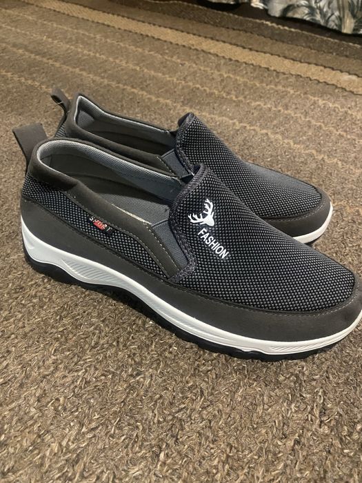 Кросівки чоловічі, сітка, літо