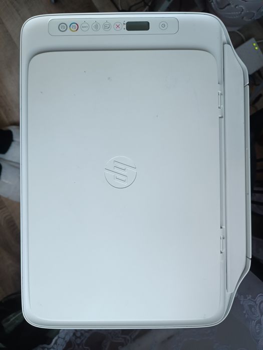 Продається багатофункціональний принтер HP DeskJet.