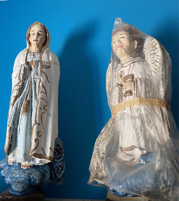 Santos, crucifixo, terço