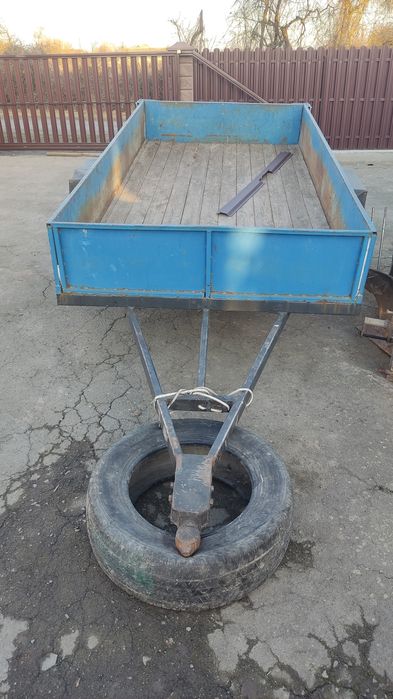 Продам прицеп Турист