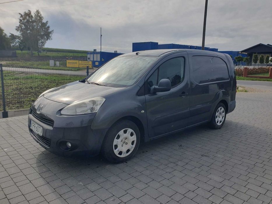 Peugeot Partner L2 LONG ,90 KM Citroen Berlingo  , Doblo