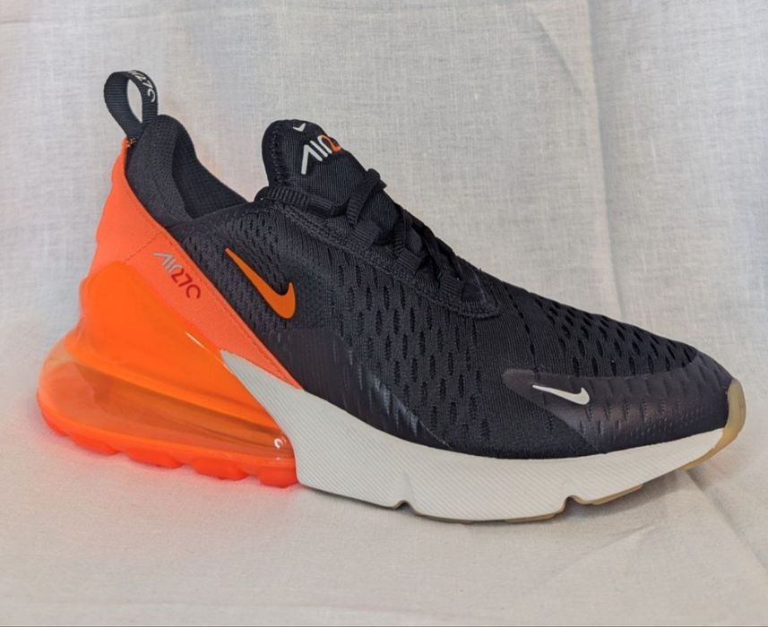 Кросівки Nike Air Max 270 Black/Orange. Розмір EUR 39, 24,5 см.
