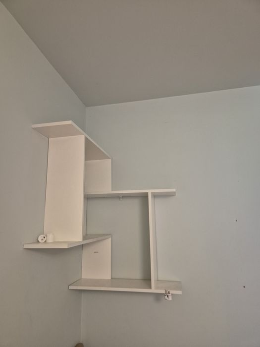 Półka biała narożna wisząca PEMO stan idealny
