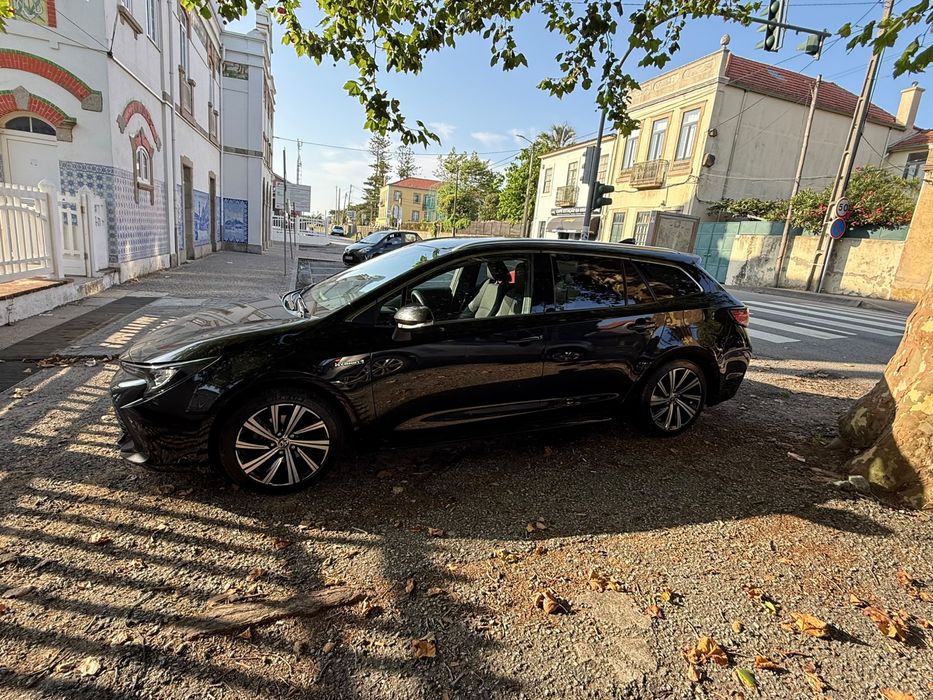 Toyota corolla touring sports