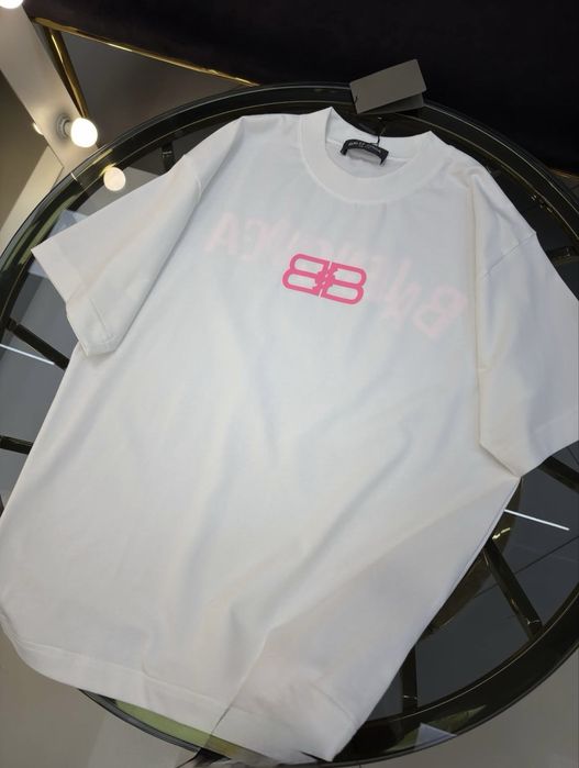 Футболка Balenciaga