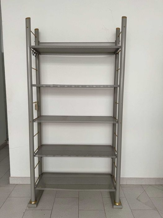 Mobiliário de loja pronto a vestir – 3 armários, balcão e manequim