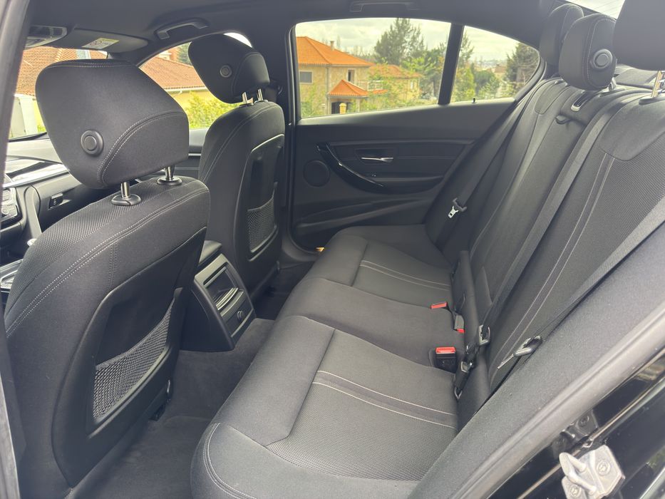 BMW 318d Sport 150cv
