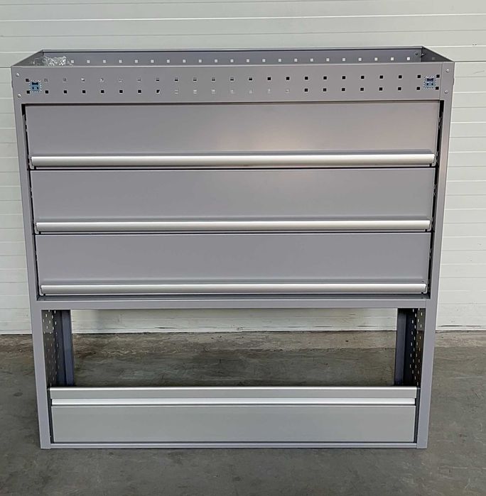 Zabudowa serwisowa busa/mobilny warsztat MODUŁ M5