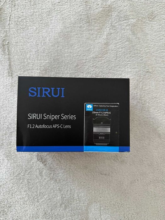 Objetiva Sirui Sniper 23mm F1.2 AF Sony E-mount APS-C