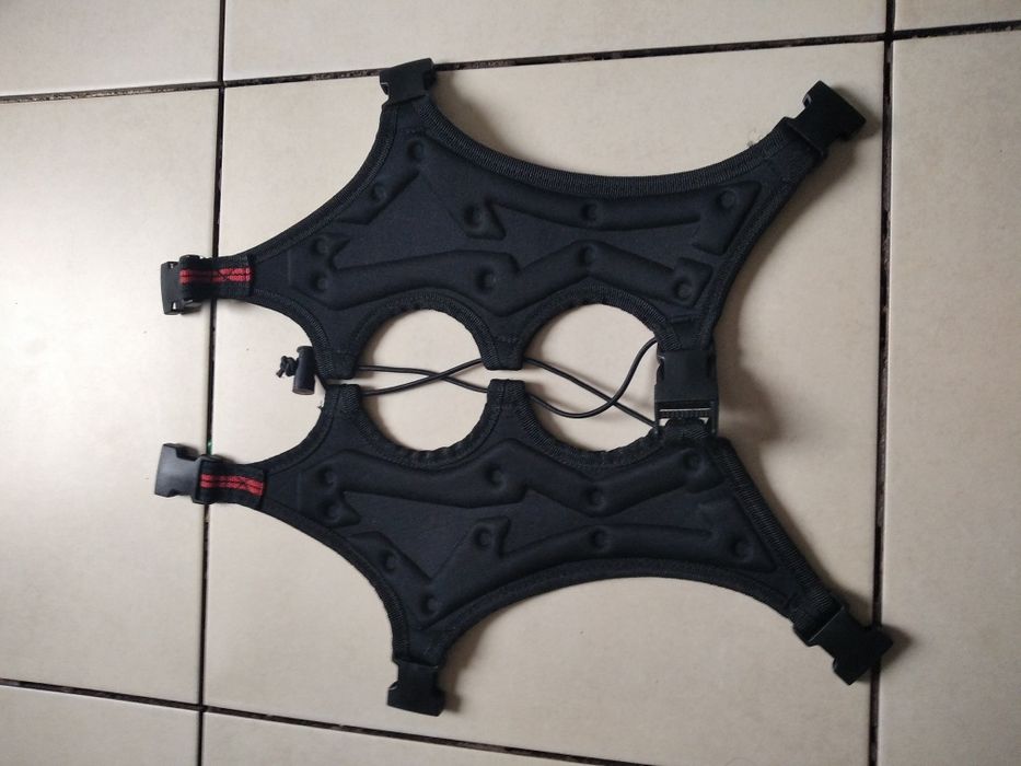 разгрузочный жилет детали