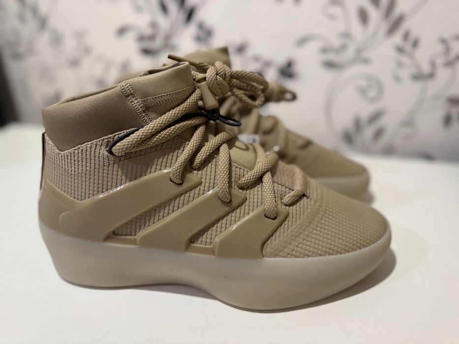 Кросівки Adidas Athletics 1 Basketball Clay, 40р