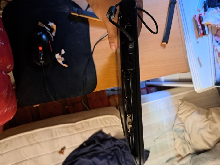 Pc gamy hp mais rato e teclado novo e carregador do pc bom