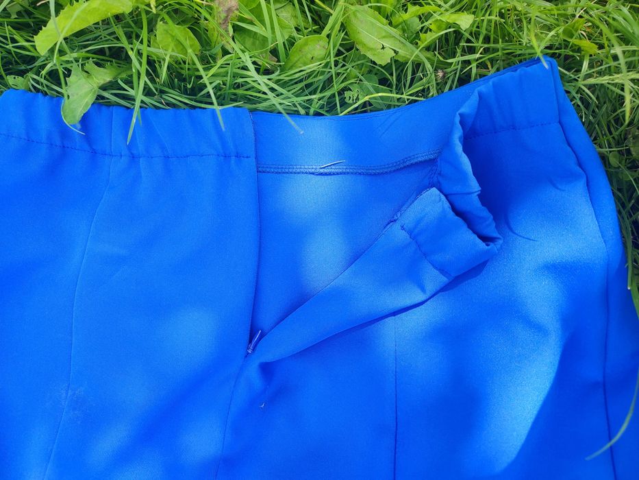 Жіночий костюм класика, піджак укорочений 44-48 розмір