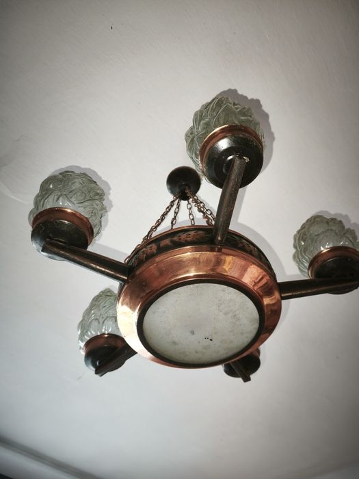 Żyrandol retro miedziany klosz ogień