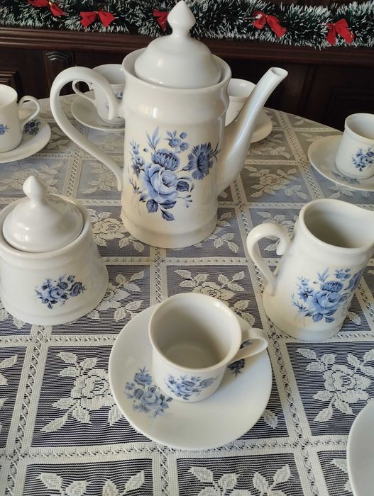 Serviço de Jantar, Chá e Café  QUINTA NOVA NOVO
