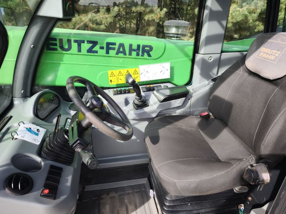 Ładowarka teleskopowa Deutz Fahr 29.6