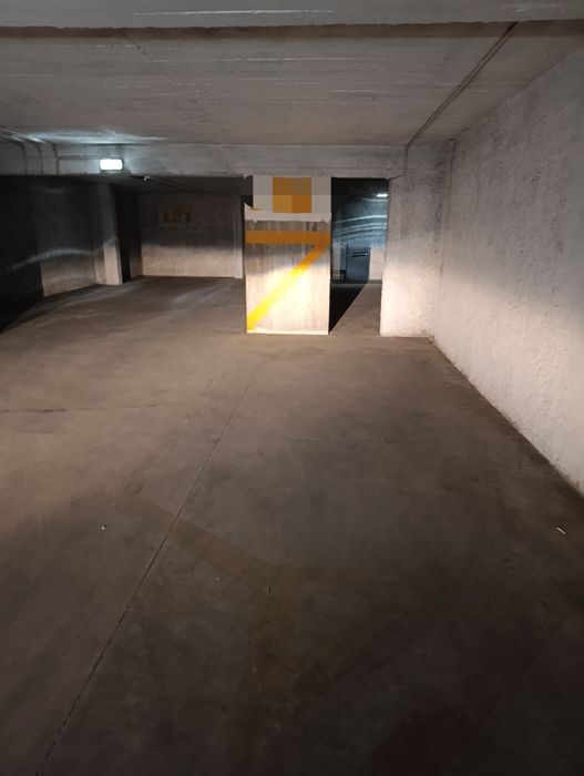 Aluguer estacionamento em garagem