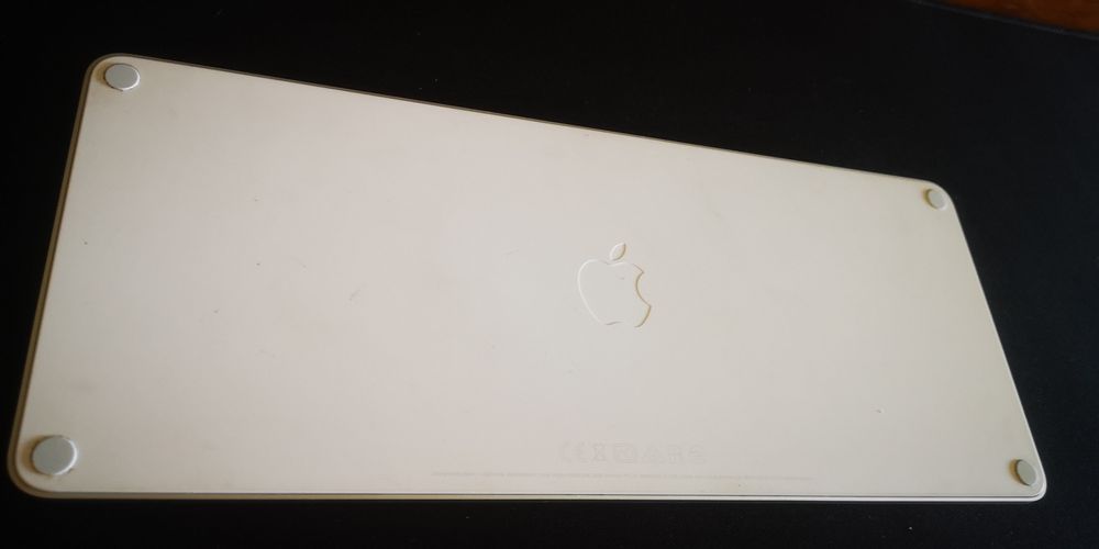Apple Magic Keyboard445677043388272641