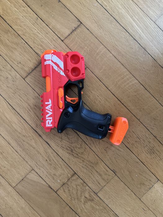 Nerf Rival Knockout XX-100 blaster
