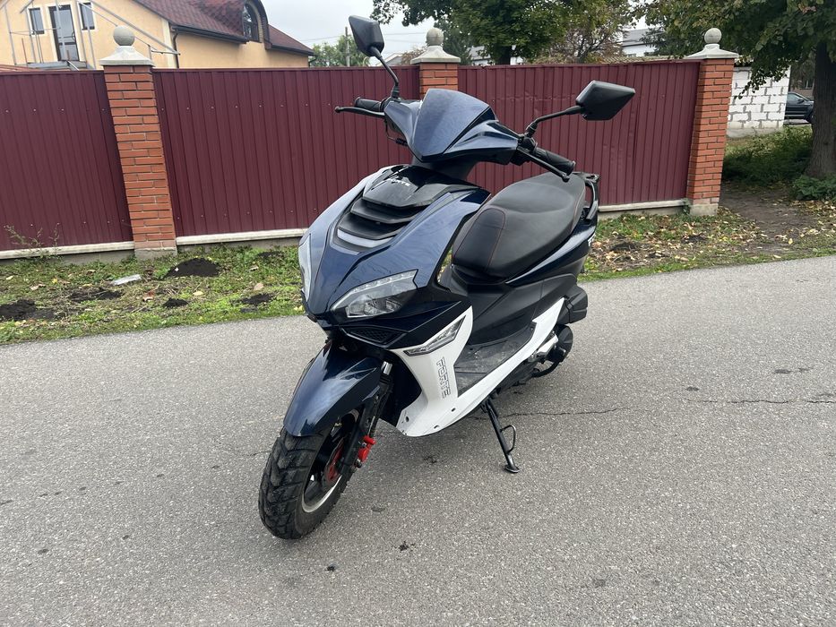 Скутер Forte canoe 150
