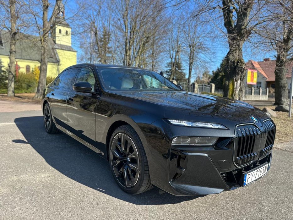 Limuzyna, auto do ślubu