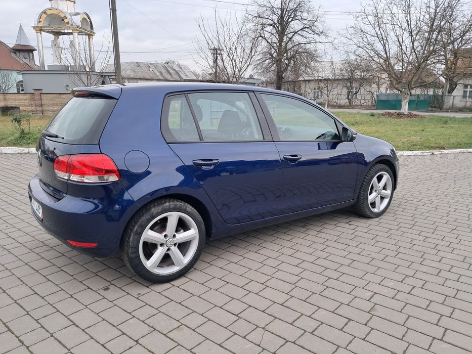 Легковий автомобіль