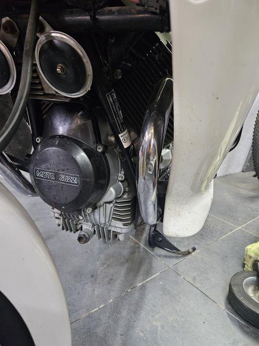 Moto Guzzi V 75 P.A.N.T
