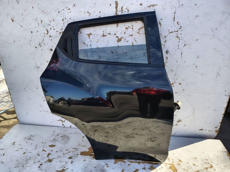 DRZWI PRAWY TYŁ NISSAN JUKE 1 I F15 Z11G