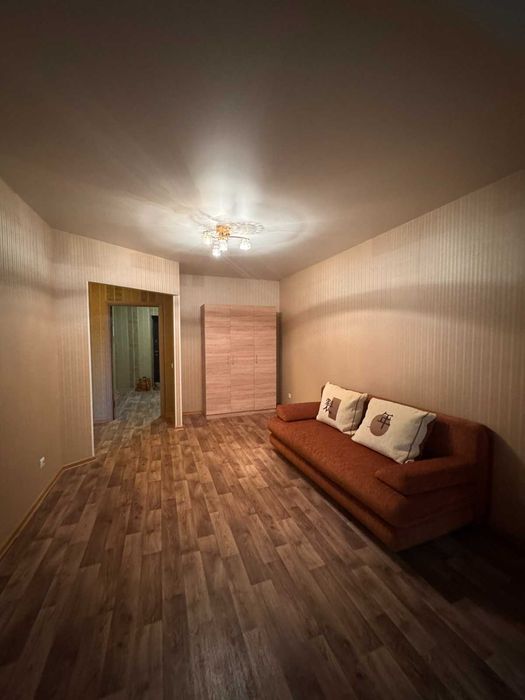 Здається в оренду 1к вул.Зарічанська 52 кв.м.