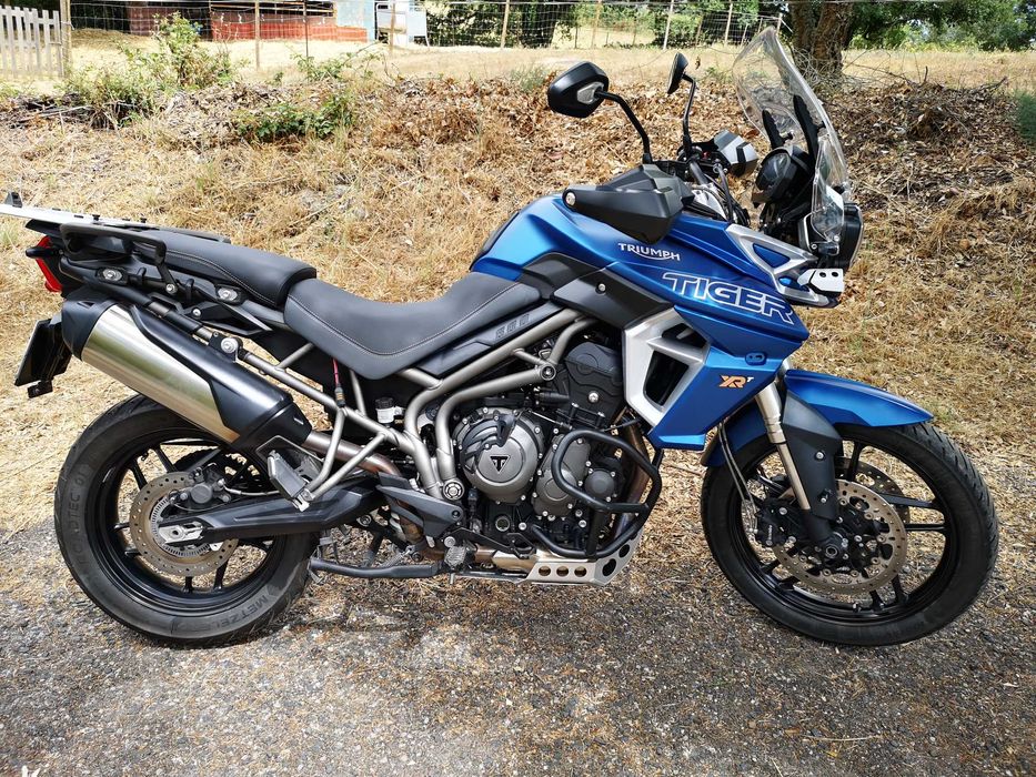 Triumph Tiger 800 XRT FULL EXTRAS