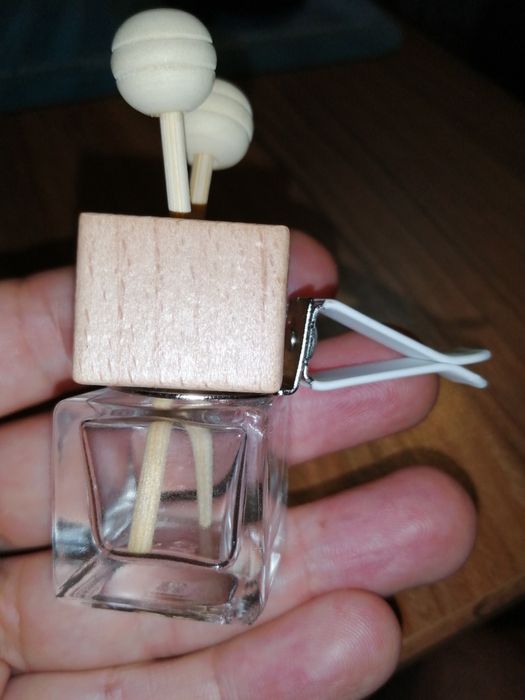 Ambientador recarregável para automóvel