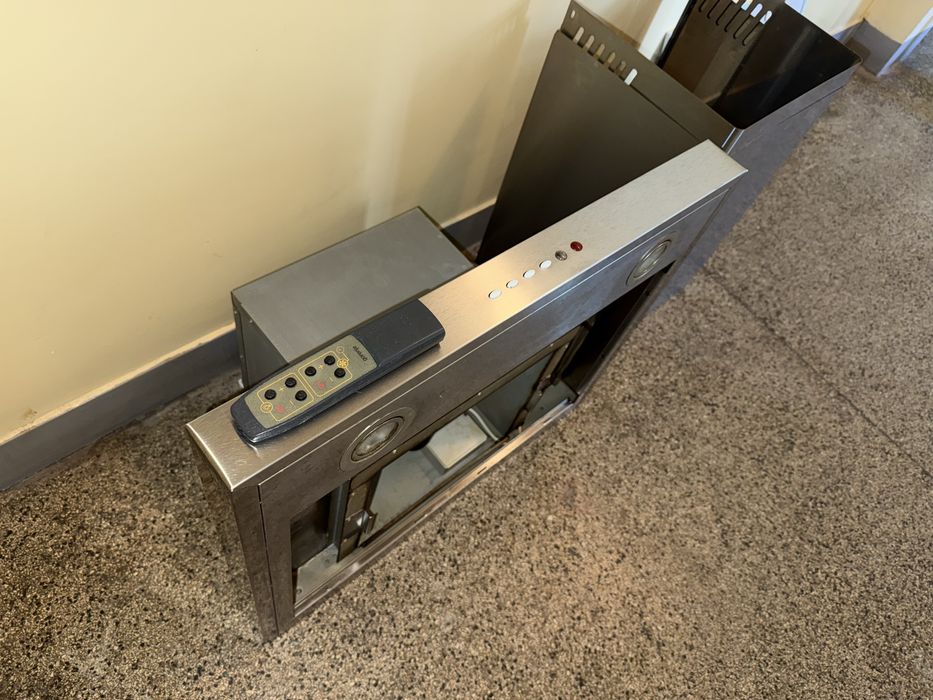 Okap Gorenje DKK600M z uszkodzonym sterownikiem