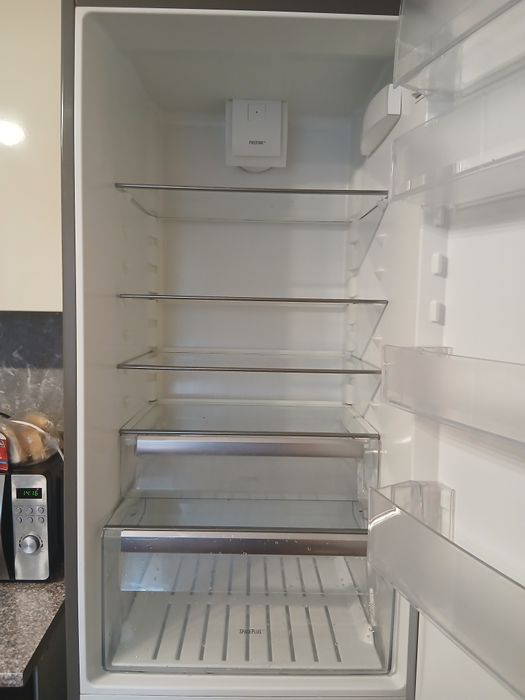 Холодильник Electrolux