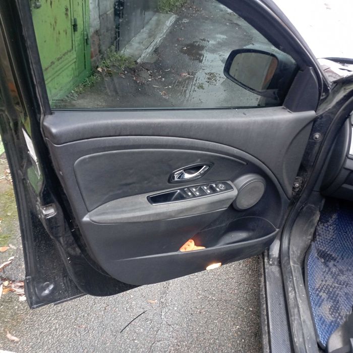 Продаж авто Renault Megan