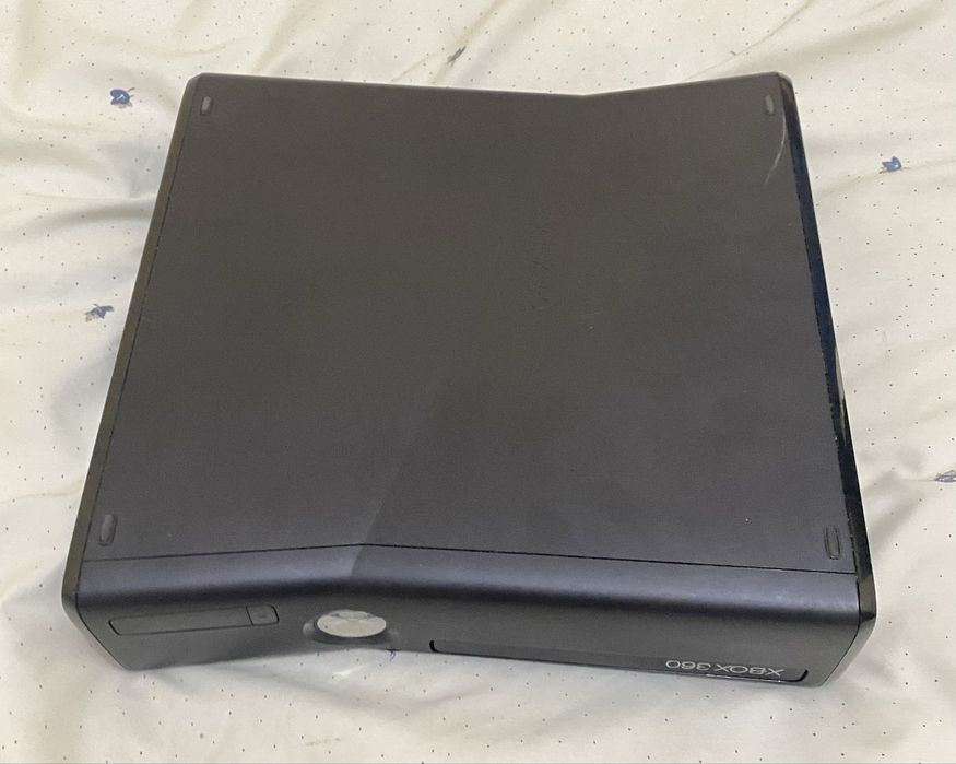 Xbox 360 slim para peças