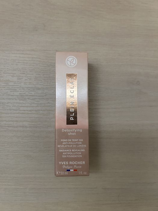 Yves Rocher podkład rozświetlajacy plein eclat