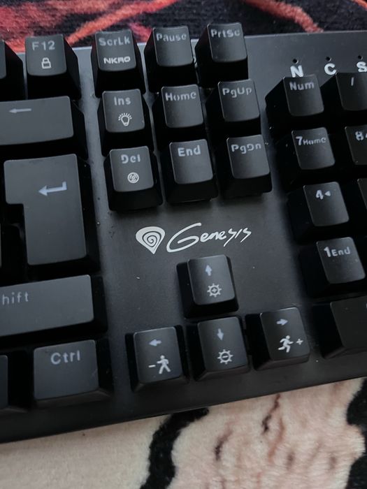 Klawiatura mechaniczna genesis thor 300 ACB uzywana