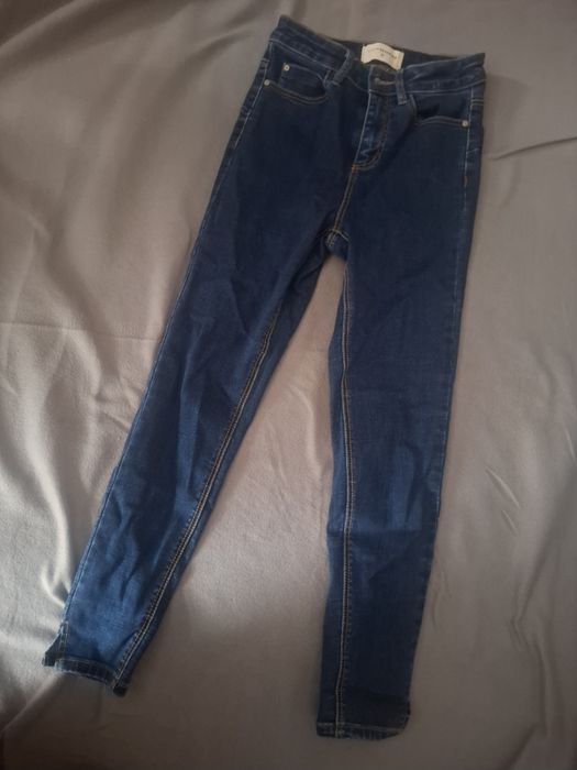 Reserved spodnie jeansy skinny 32 XXS