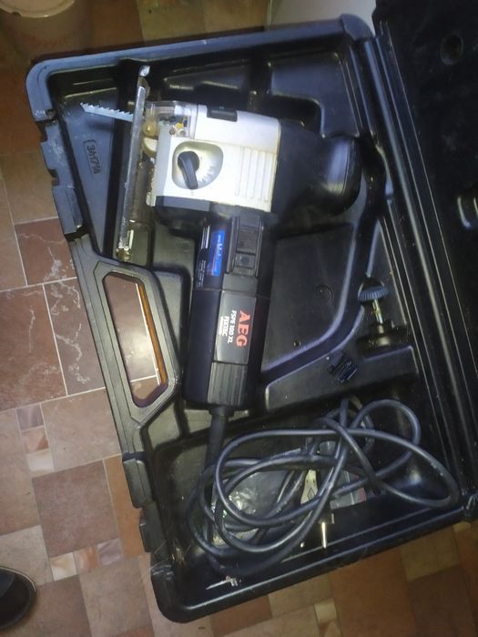 Продам аккумуляторный инструмент Metabo и Bosch