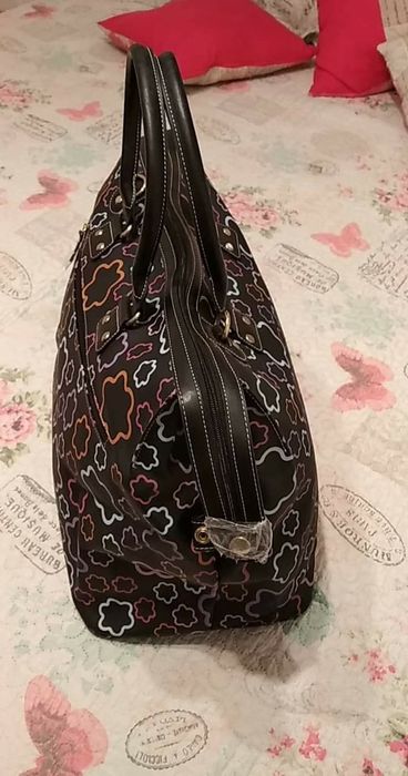 Mala preta nova David Jones