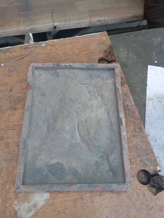 Форми для виготовлення тротуарної плитки б/в