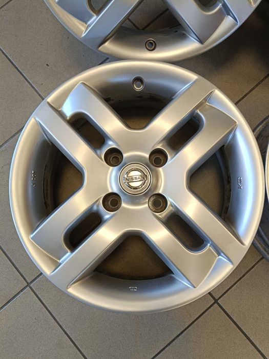 Alufelgi 6 J R16 ET42 4x114,3piasta 60 Nissan oryginalne