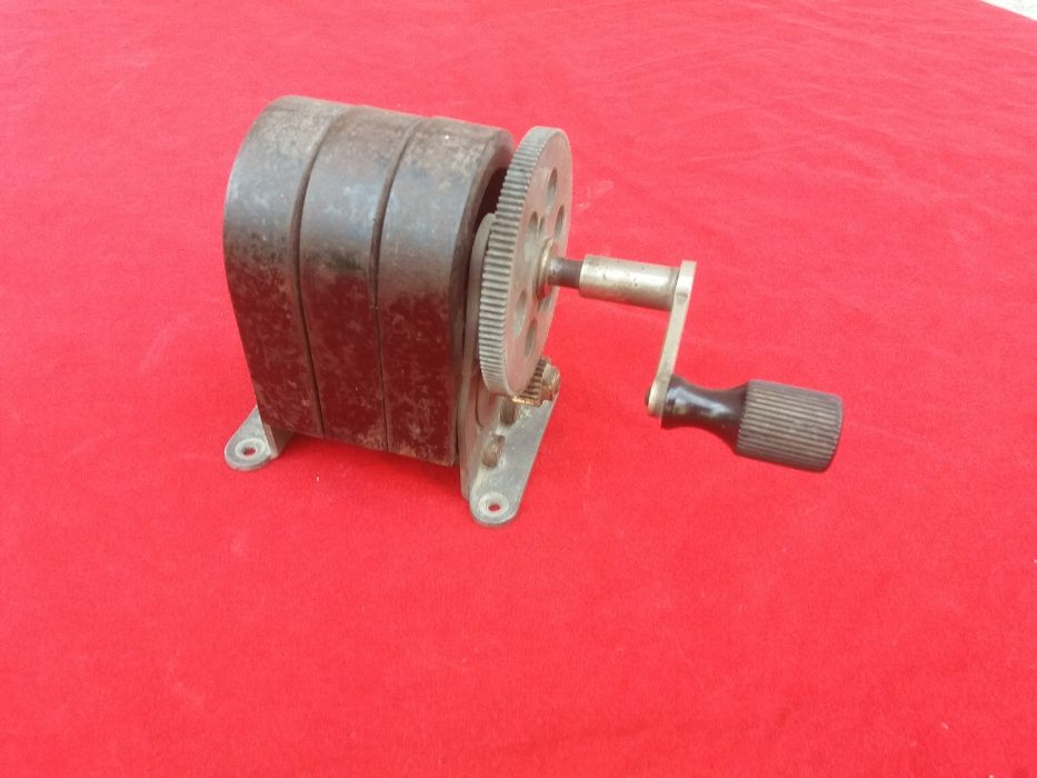 Przed wojenny Induktor